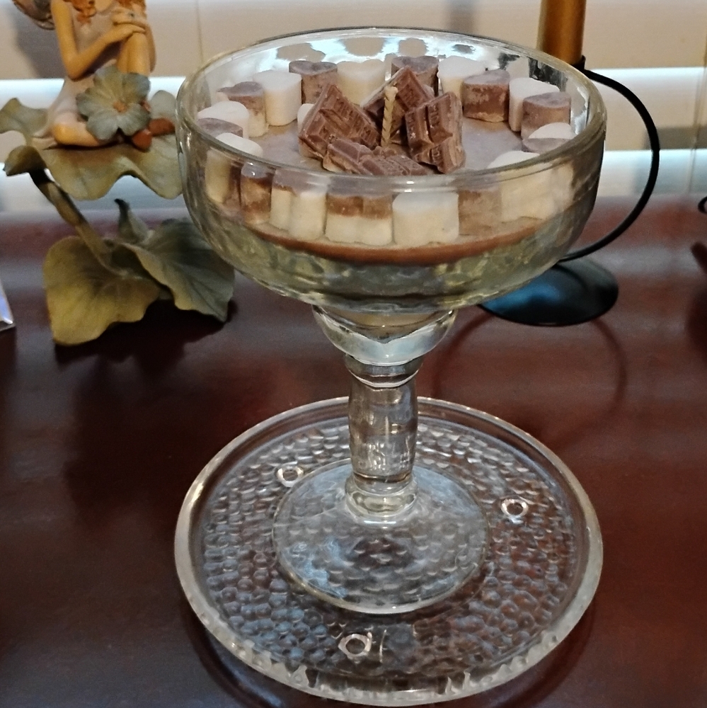 Glass Dessert Scented Chocolate Margarita and Marshmallows Candle